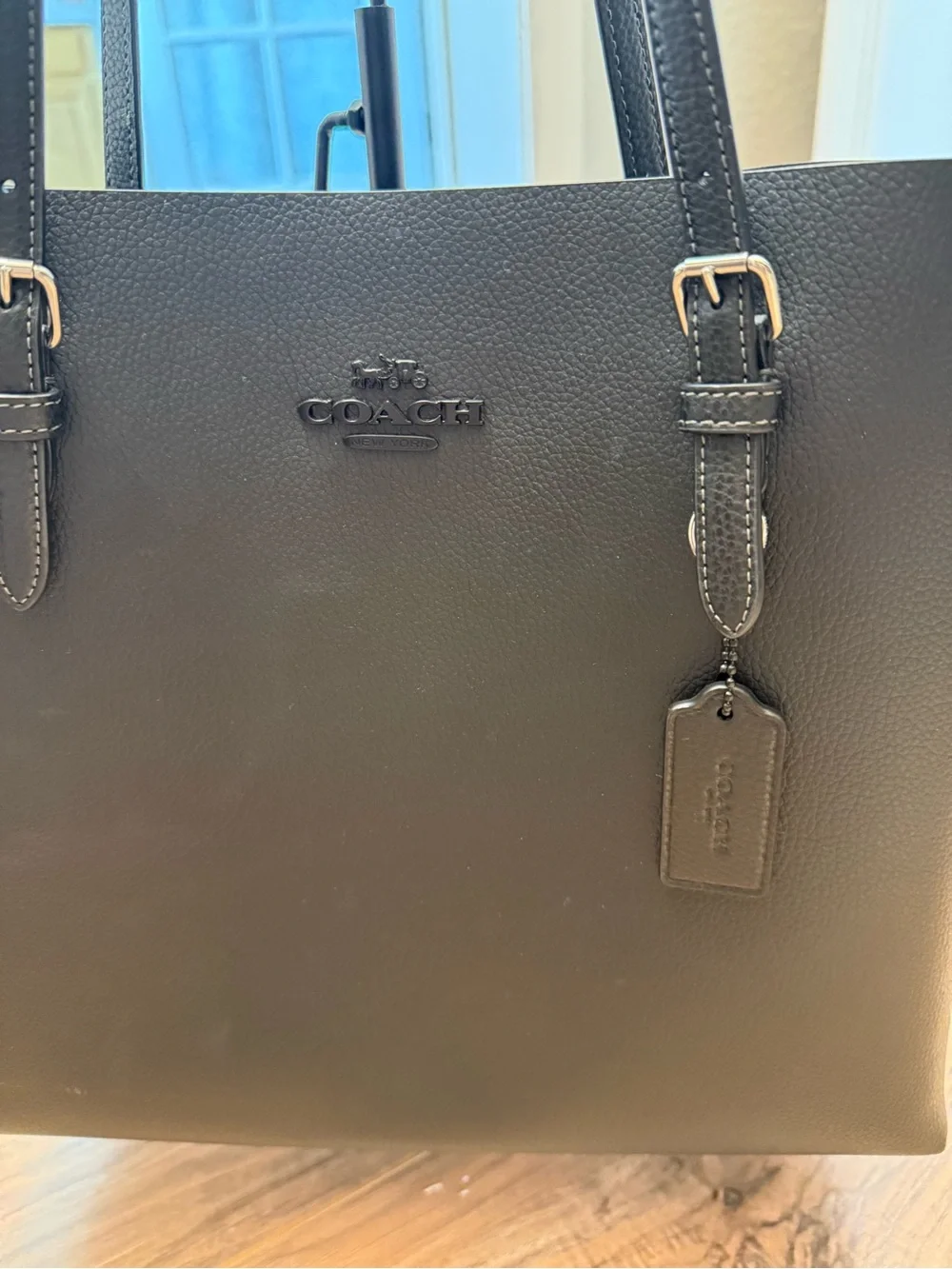 Coach Classic Black Leather Tote Bag - Sleek Everyday Carry